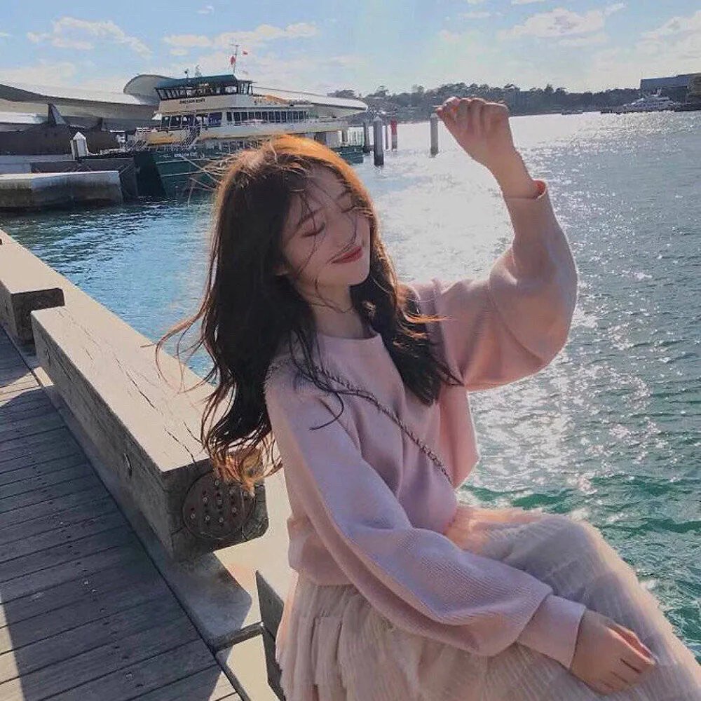 救命！我和前女友们做同事